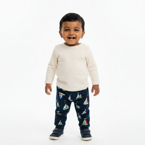 Black Boat Leggings